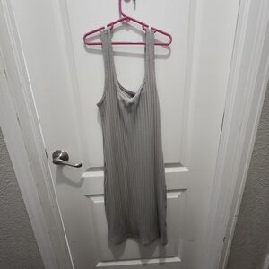 Old Navy Grey Midi Dress